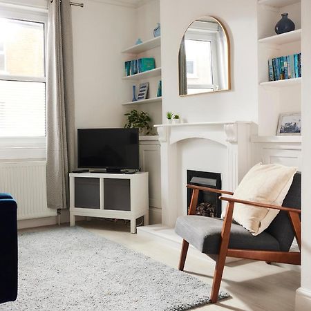 13 Oxford Street Villa เอ็กซิเตอร์ ภายนอก รูปภาพ