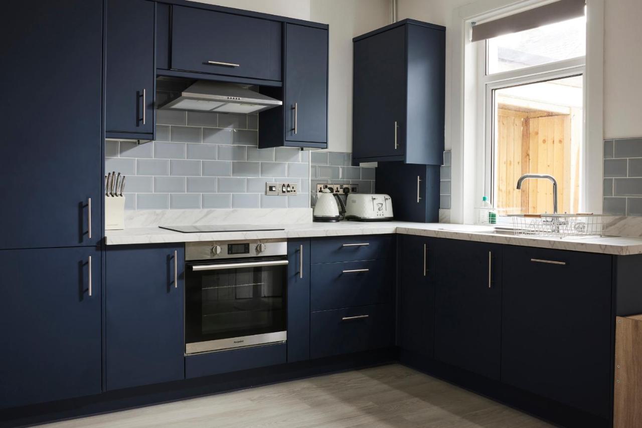 13 Oxford Street Villa เอ็กซิเตอร์ ภายนอก รูปภาพ